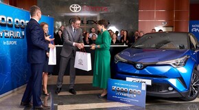 2-milionowa hybryda Toyoty sprzedana w Polsce
